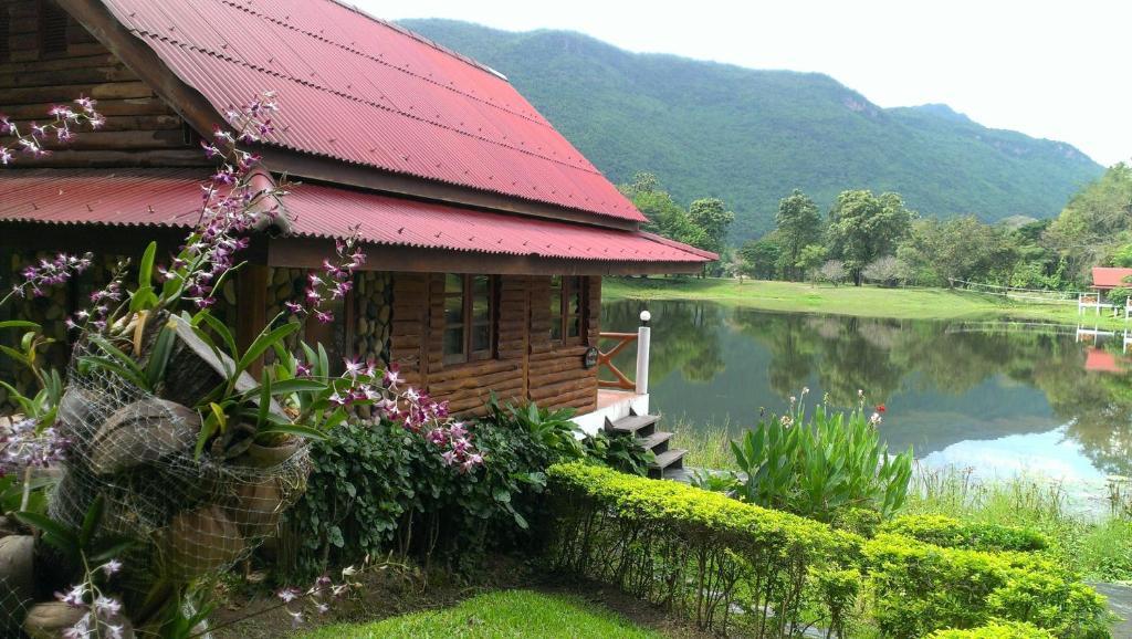 River Kwai Park & Resort Chongsadao Room photo